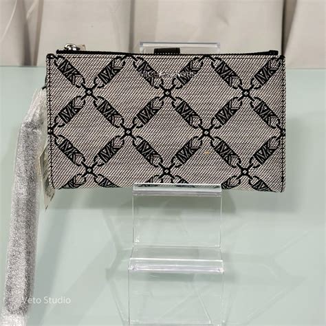 Adele Logo Jacquard Smartphone Wallet 